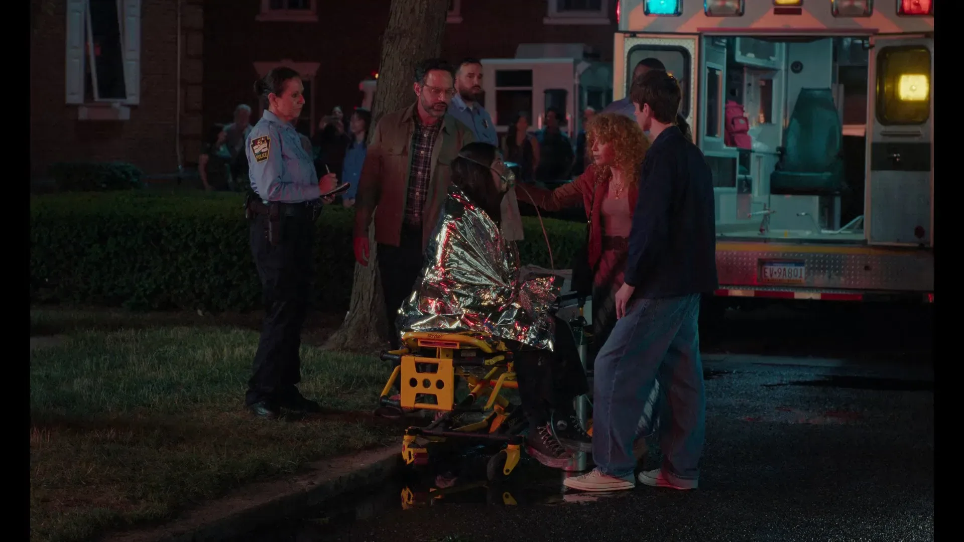 Roommates 2026 Hindi - English Dual Audio WEB-DL 720p - 480p - 1080p screenshot 5