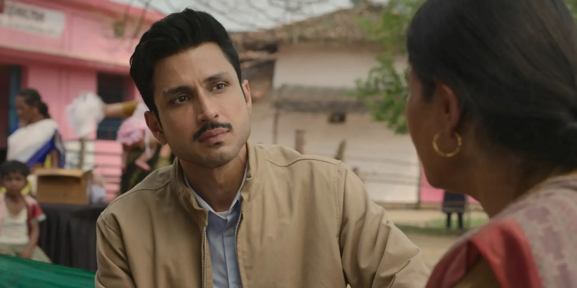 Gram Chikitsalay 2025 Season 1 Hindi Audio WEB-DL 720p - 480p - 1080p [ALL EPISODES] screenshot 7