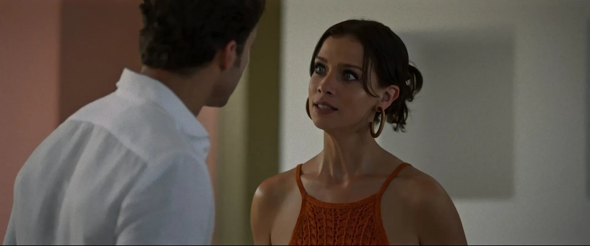 Fake Profile aka Perfil falso 2026 Season 03 Hindi - Spanish Dual Audio WEB-DL 720p - 480p - 1080p [EP - 10 Added] screenshot 1