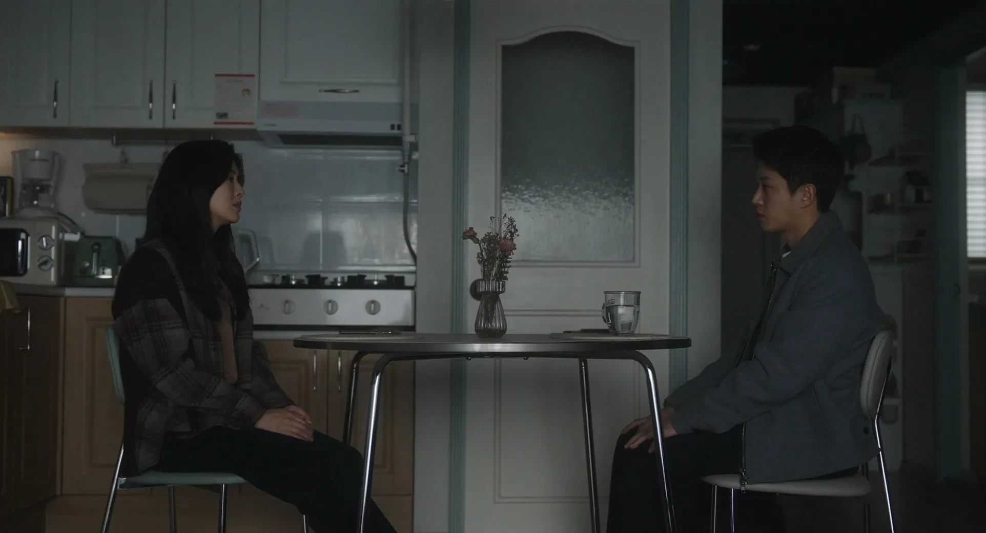 Noise 2025 Hindi - Korean Audio WEB-DL 720p - 480p - 1080p screenshot 1