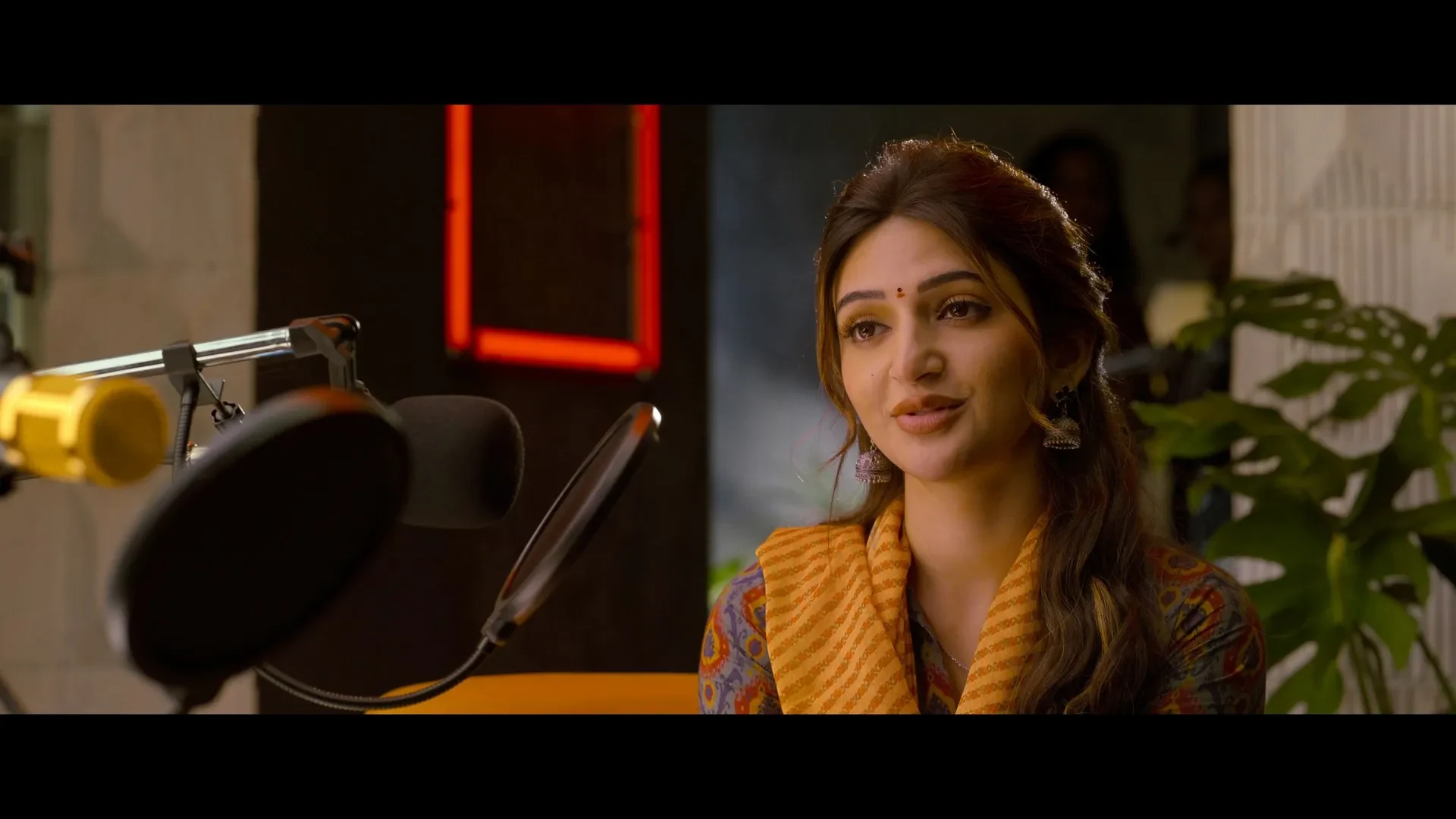 Ustaad Bhagat Singh 2026 Hindi - Telugu Audio WEB-DL 720p - 480p - 1080p - 2160p screenshot 3