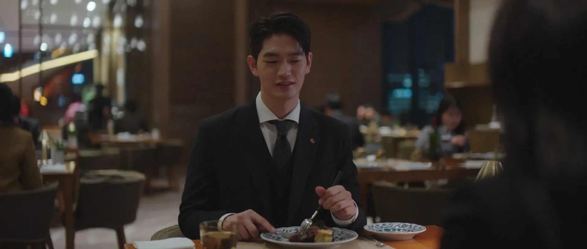 Beyond the Bar 2025 Season 1 Hindi Audio WEB-DL 720p - 480p - 1080p [ALL EPISODES] screenshot 3