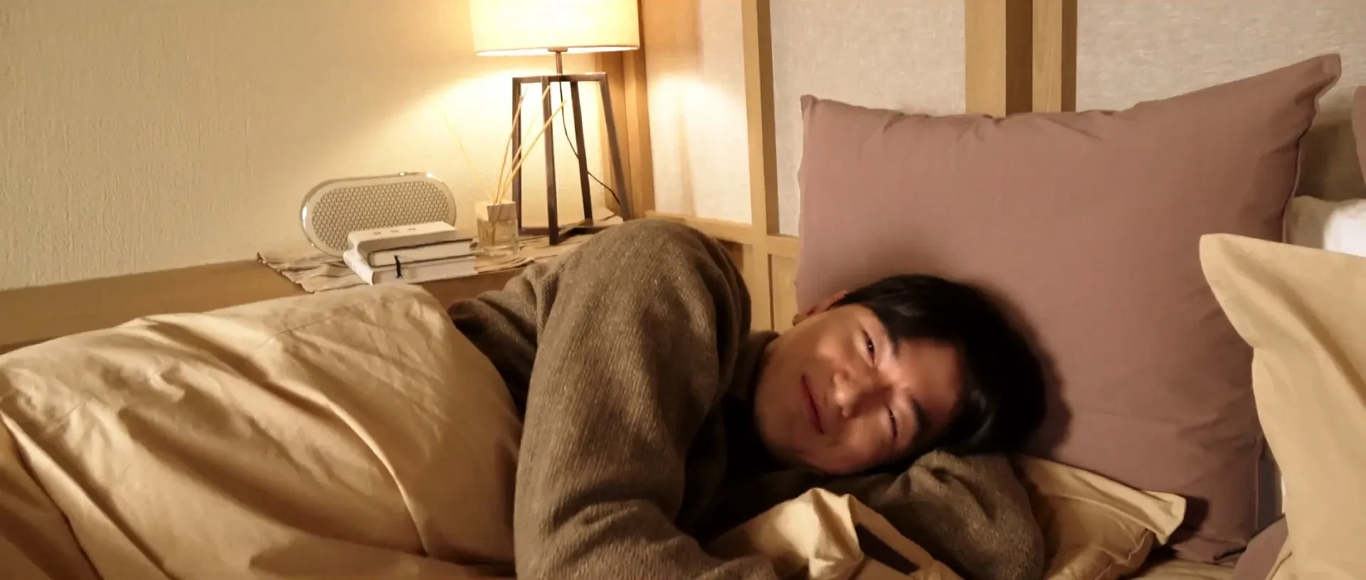 Beyond the Bar 2025 Season 1 Hindi Audio WEB-DL 720p - 480p - 1080p [ALL EPISODES] screenshot 4