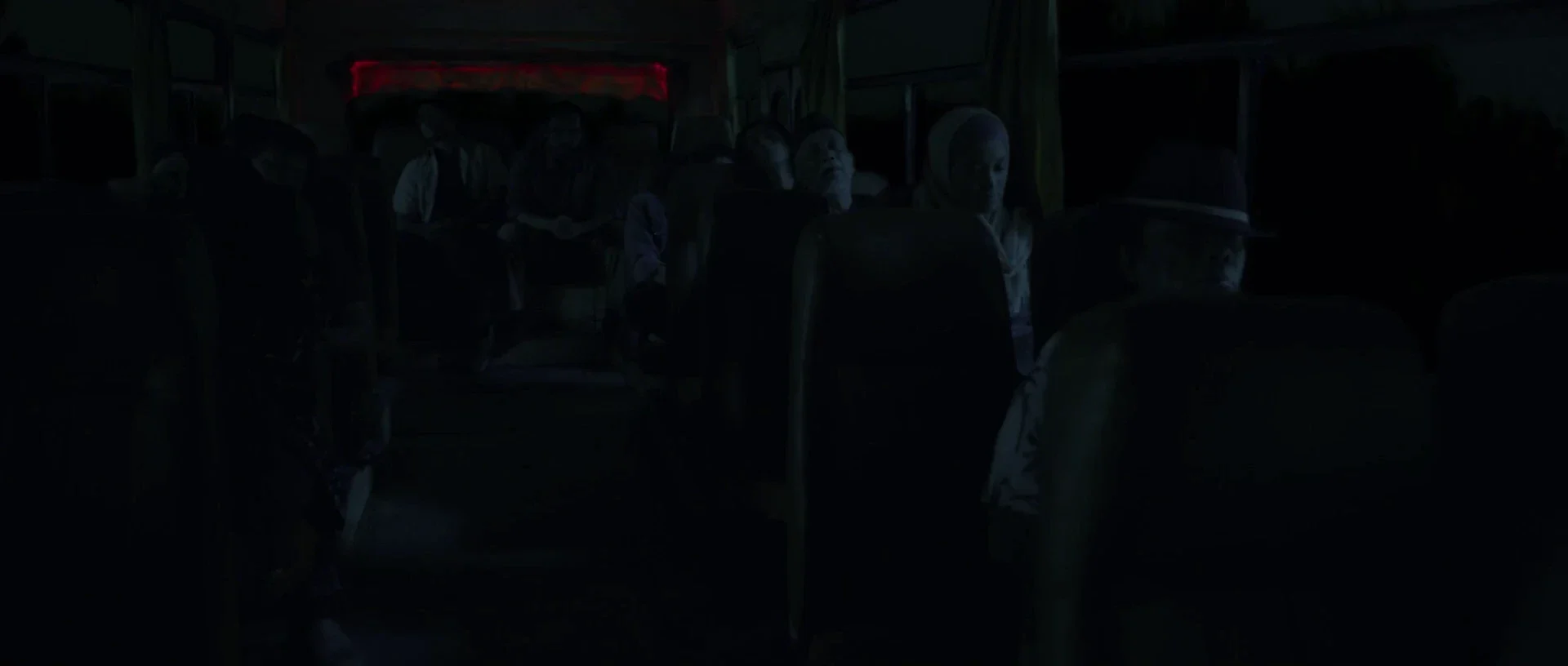 Night Bus 2017 Hindi Audio WEB-DL 720p - 480p - 1080p screenshot 4