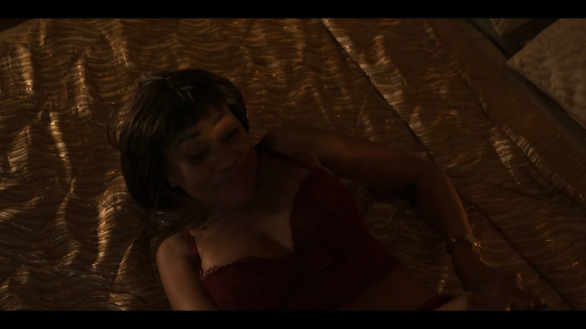 Fatal Seduction Season 3 2026 Hindi Audio WEB-DL 720p - 480p - 1080p [ALL EPISODES] screenshot 5