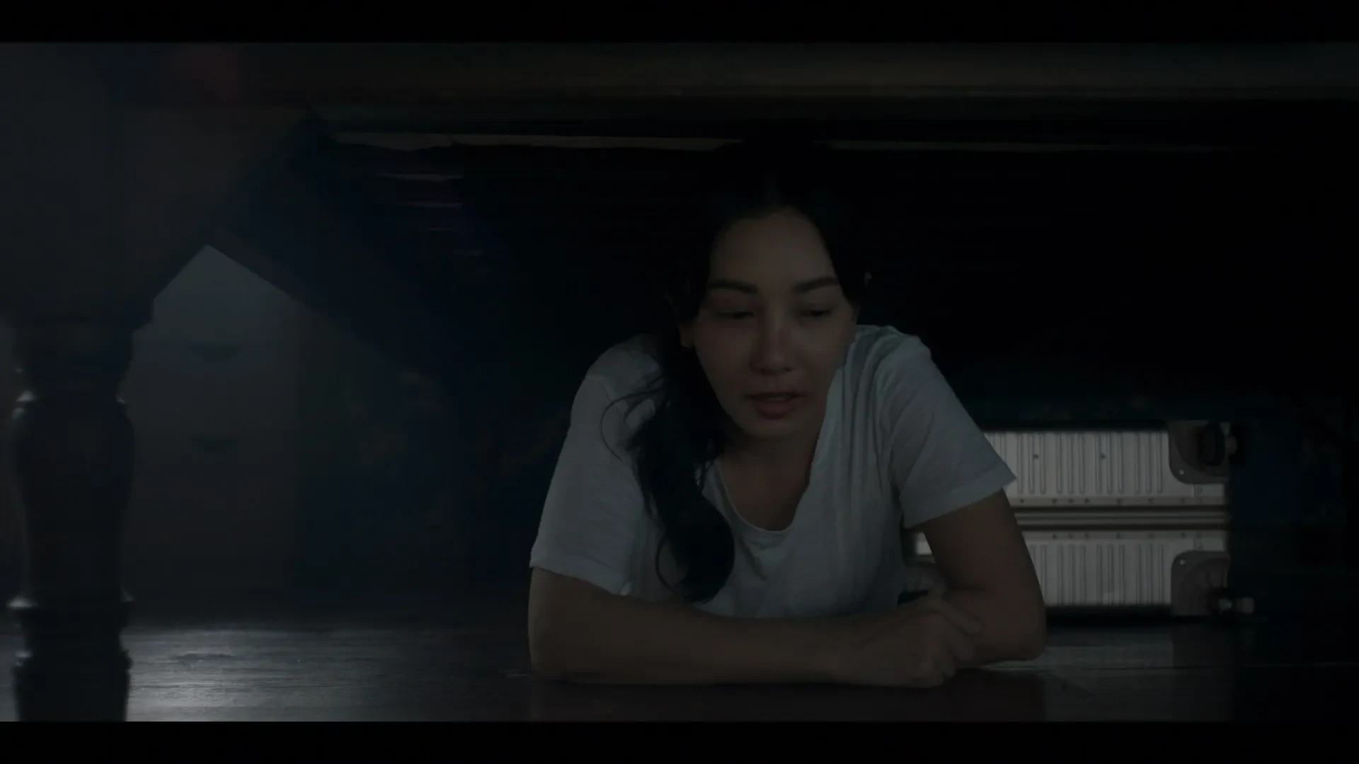 Don't Come Home 2024 Season 1 Hindi Audio WEB-DL 1080p - 2160p [ALL EPISODES] screenshot 1