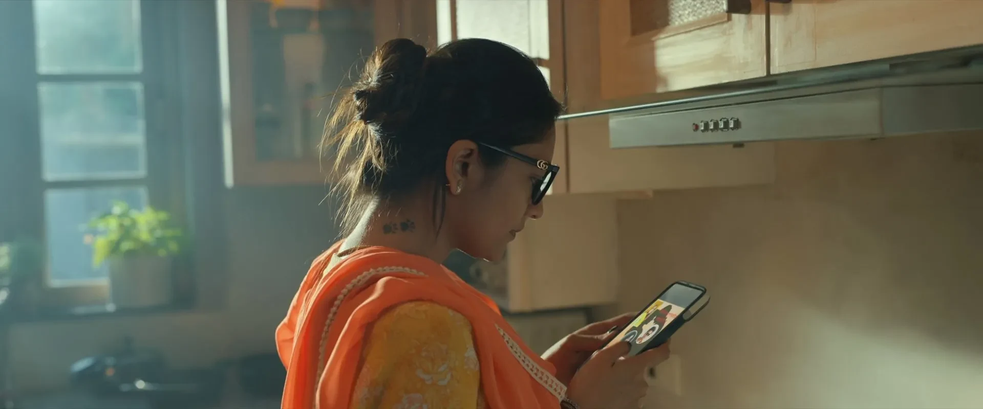 Lawho Gouranger Naam Re 2025 Bengali Dual Audio WEB-DL 720p - 480p - 1080p screenshot 3