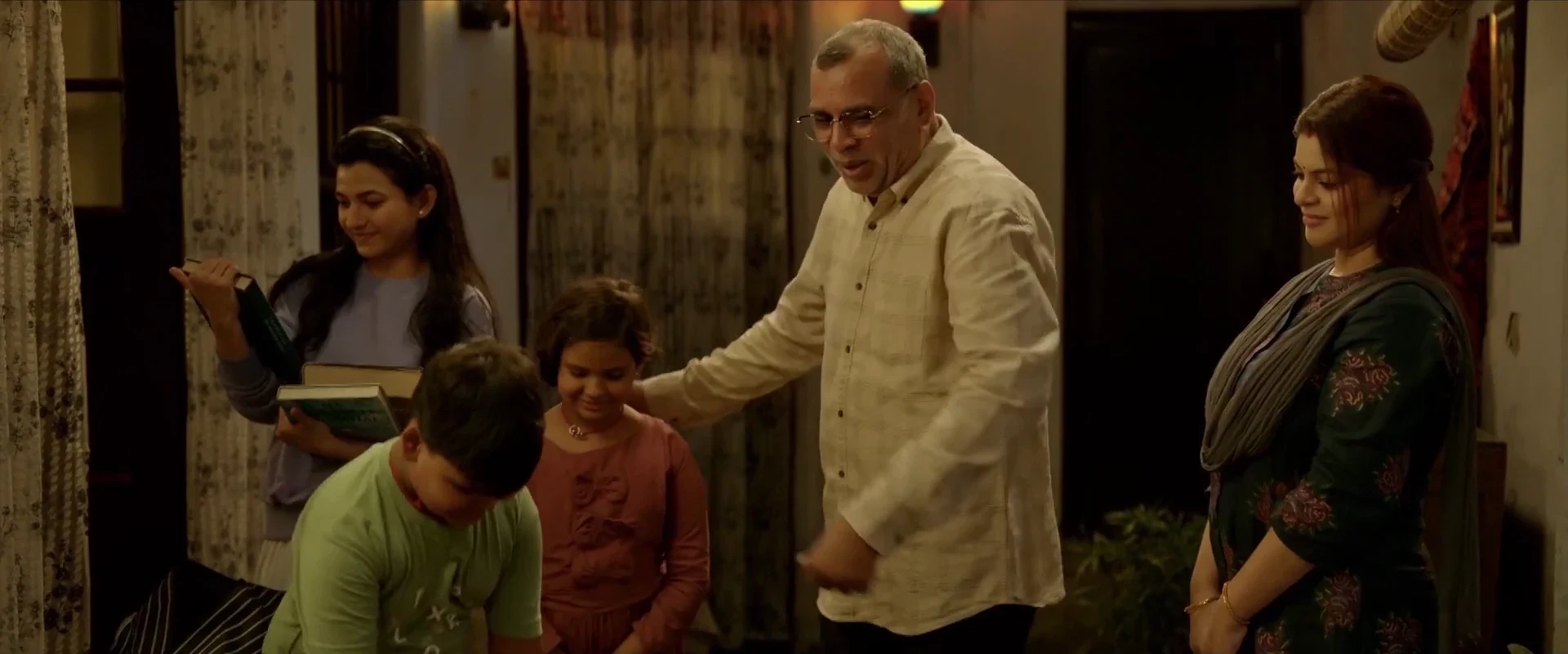 The Taj Story 2025 Hindi Audio WEB-DL 720p - 480p - 1080p screenshot 3