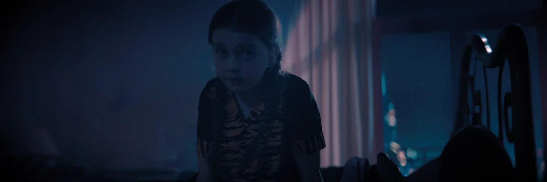 Dust Bunny 2025 Hindi Dual Audio WEB-DL 720p - 480p - 1080p screenshot 5