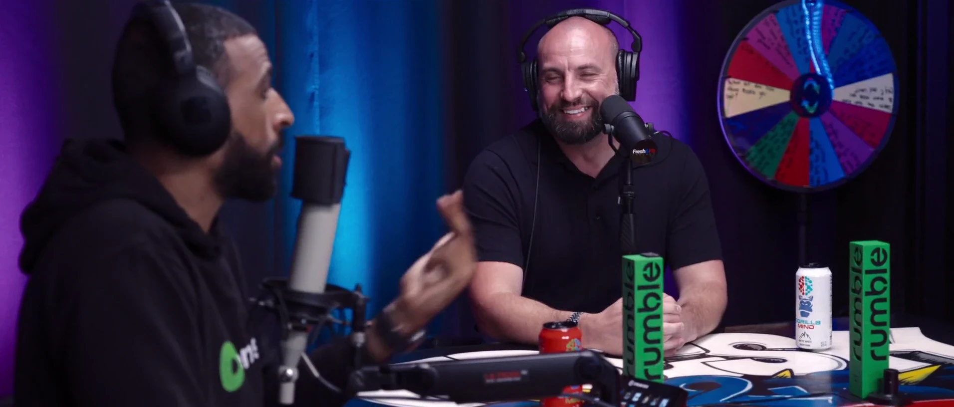 Louis Theroux: Inside the Manosphere 2026 Hindi Dual Audio WEB-DL 720p - 480p - 1080p screenshot 5