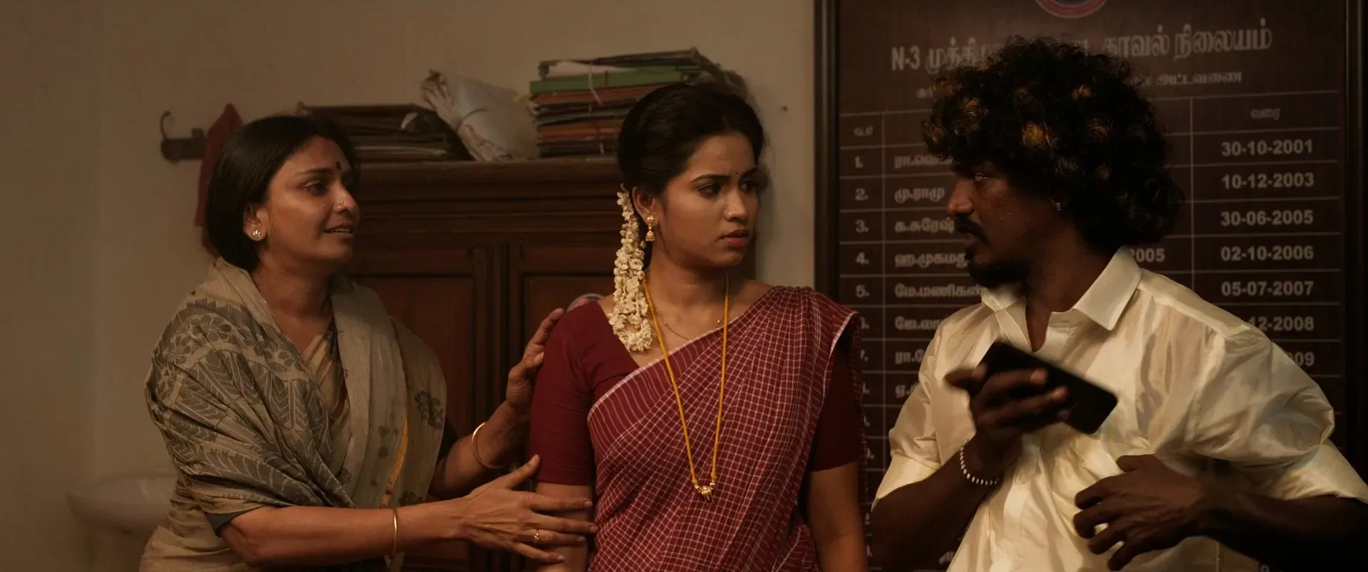 Lockdown 2026 Hindi - Tamil Dual Audio WEB-DL 720p - 480p - 1080p screenshot 4