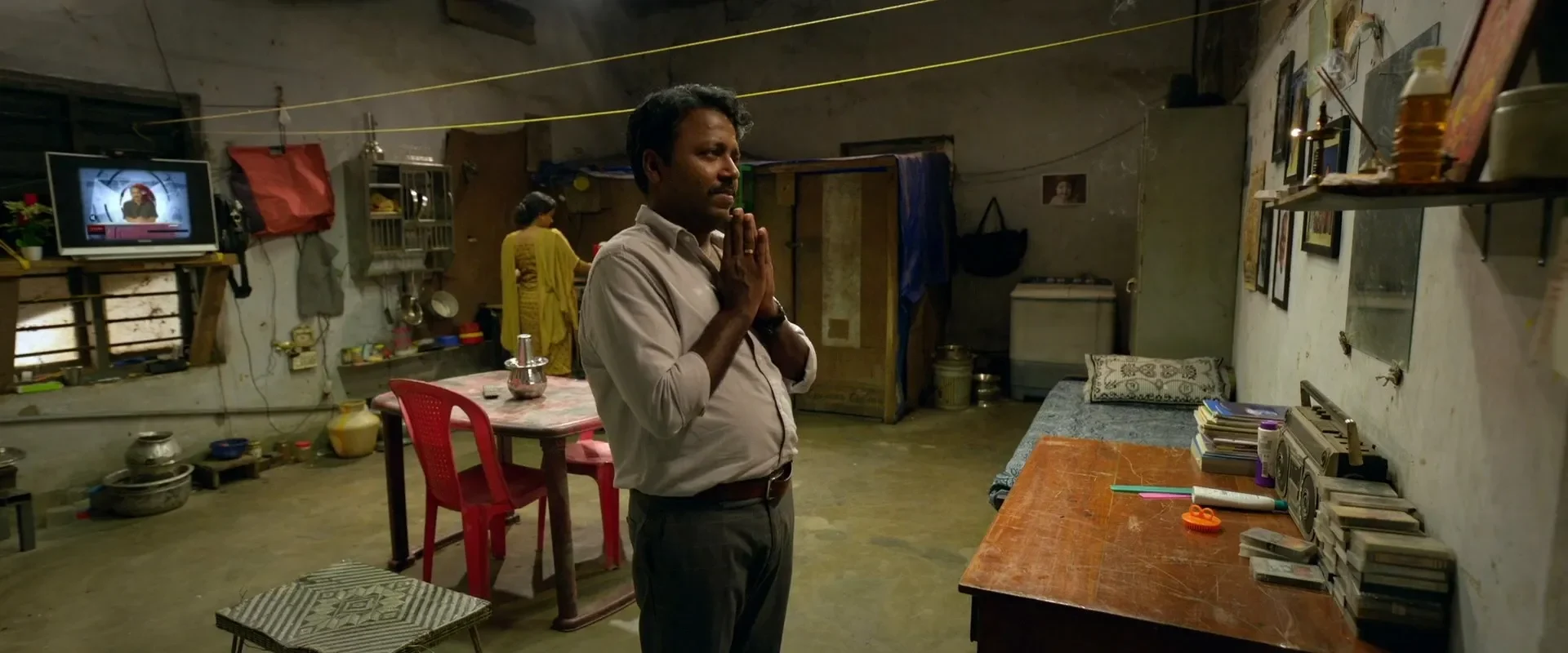 Thaanara 2024 Hindi - Malayalam Dual Audio WEB-DL 720p - 480p - 1080p screenshot 1