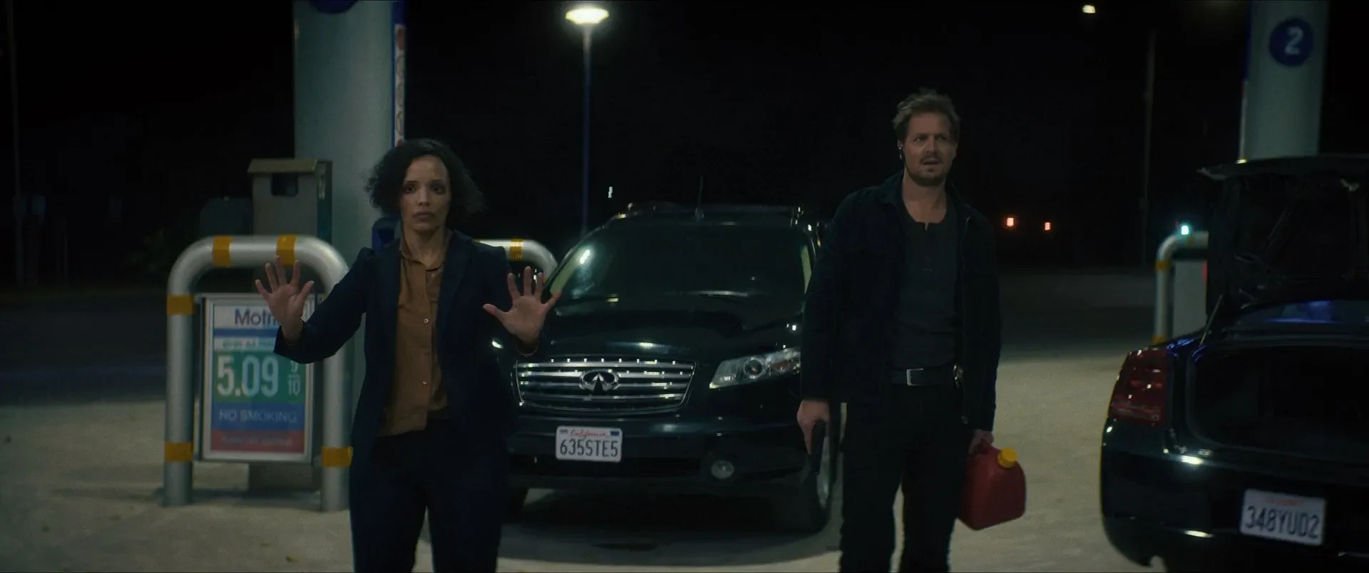 Muzzle: City of Wolves 2025 Hindi Dual Audio WEB-DL 720p - 480p - 1080p screenshot 2