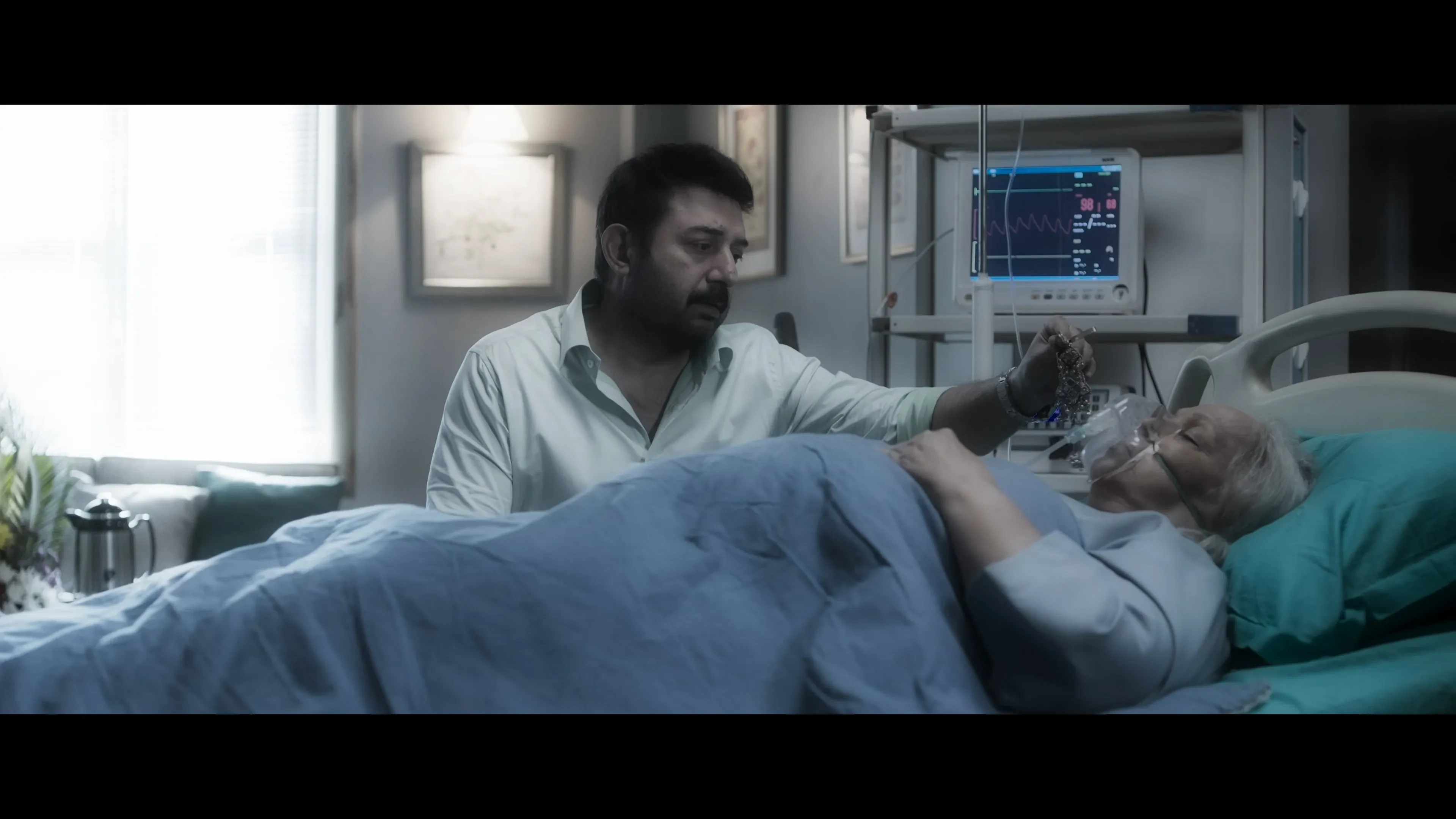 Gandhi Talks 2026 Hindi - Tamil Dual Audio WEB-DL 720p - 480p - 1080p screenshot 3