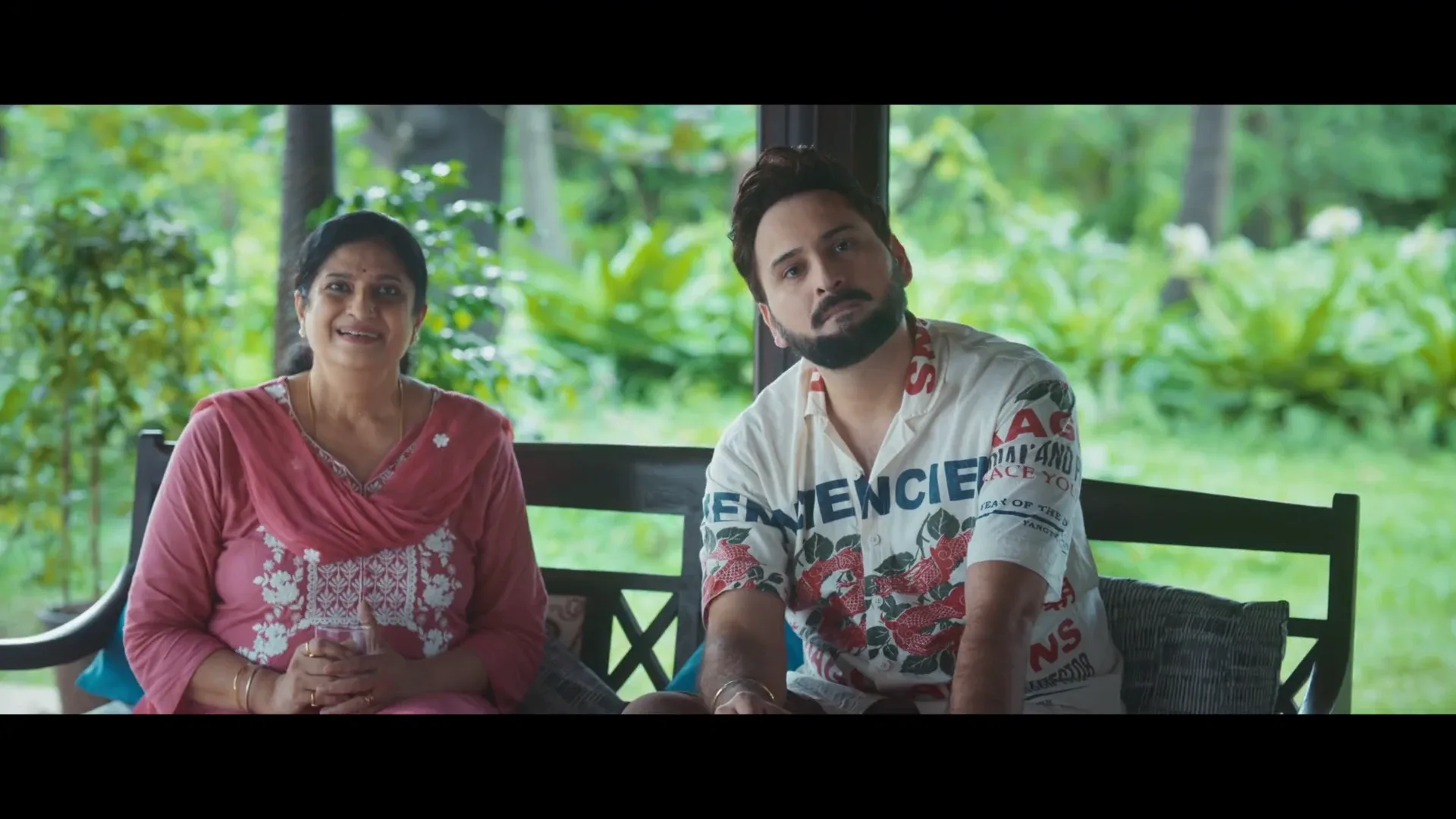 Krantijyoti Vidyalay Marathi Madhyam 2026 Marathi Audio WEB-DL 720p - 480p - 1080p screenshot 2