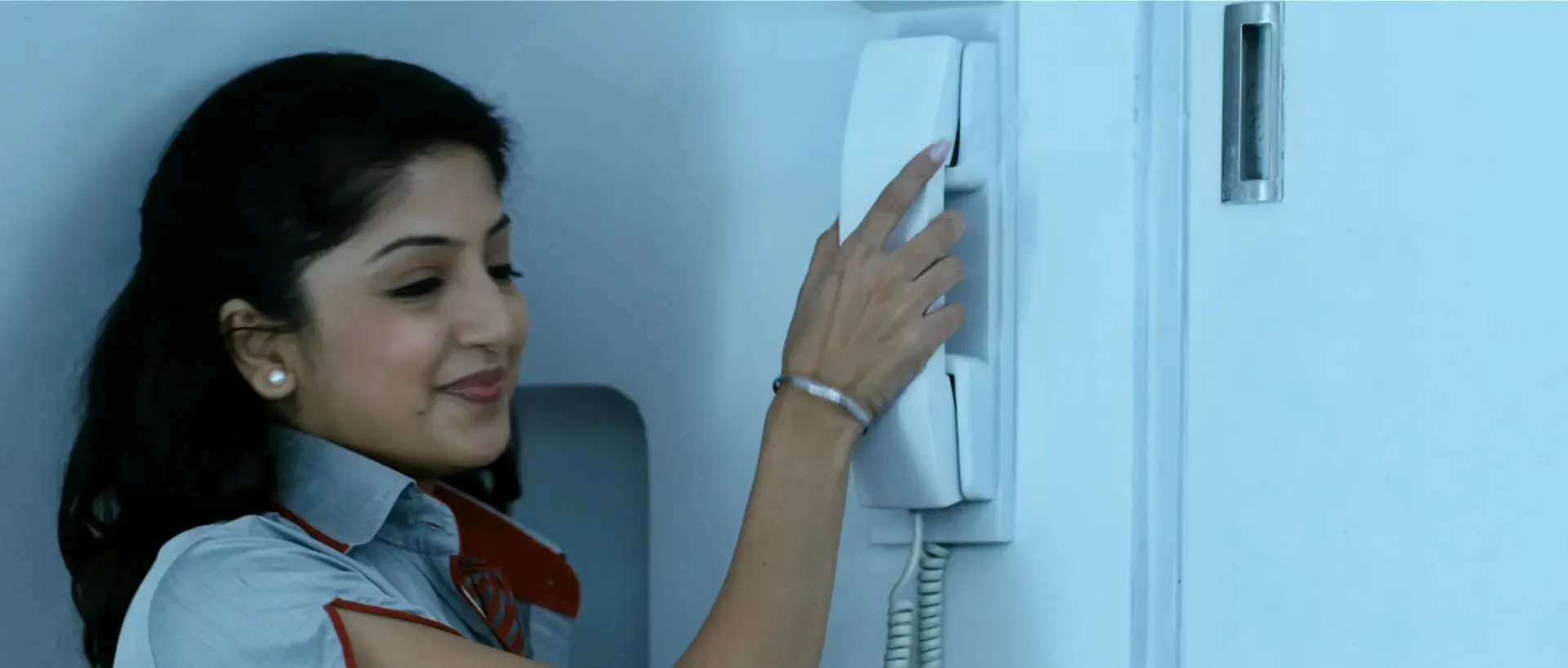 Payanam 2011 Hindi - Telugu Dual Audio WEB-DL 720p - 480p - 1080p screenshot 5