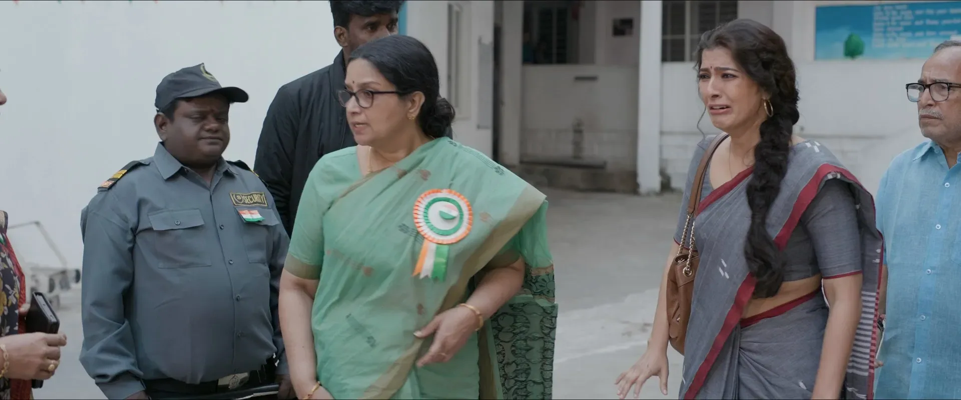 S.Saraswathi 2026 Tamil - English Dual Audio WEB-DL 720p - 480p - 1080p screenshot 2