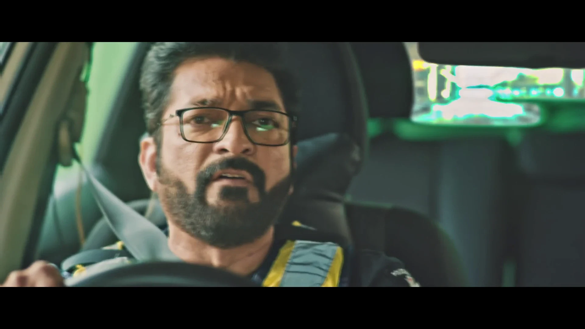 Faati Ne 2025 Gujarati Audio WEB-DL 1080p screenshot 1