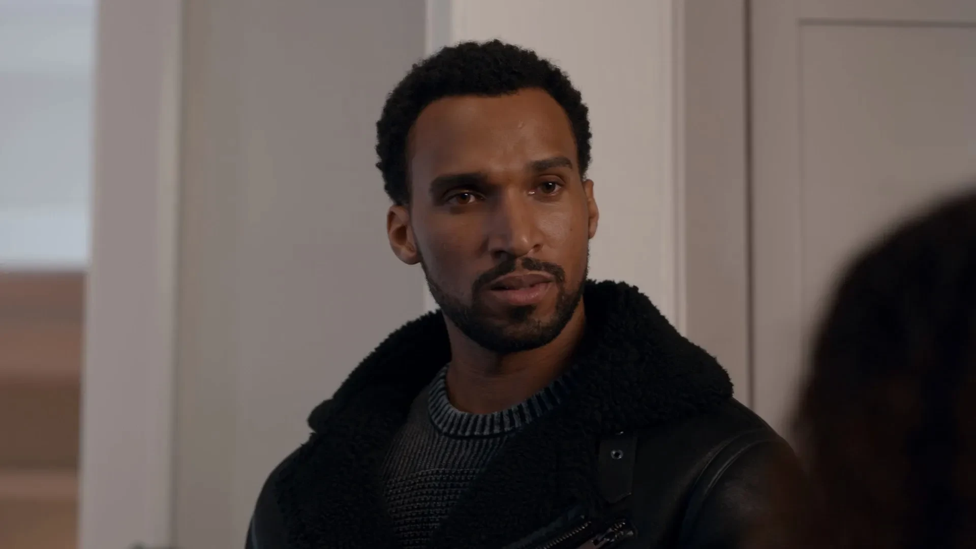 Ginny & Georgia 2023 Season 02 Hindi - English Audio WEB-DL 720p - 480p - 1080p [ALL EPISODES] screenshot 1