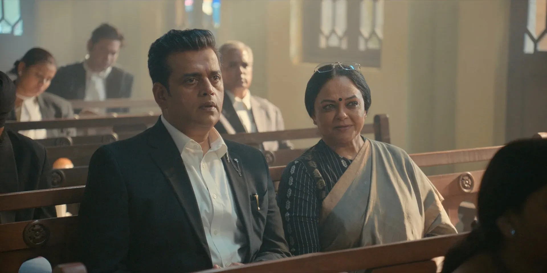 Maamla Legal Hai 2026 Season 2 Hindi Audio WEB-DL 720p - 1080p [ALL EPISODES] screenshot 1