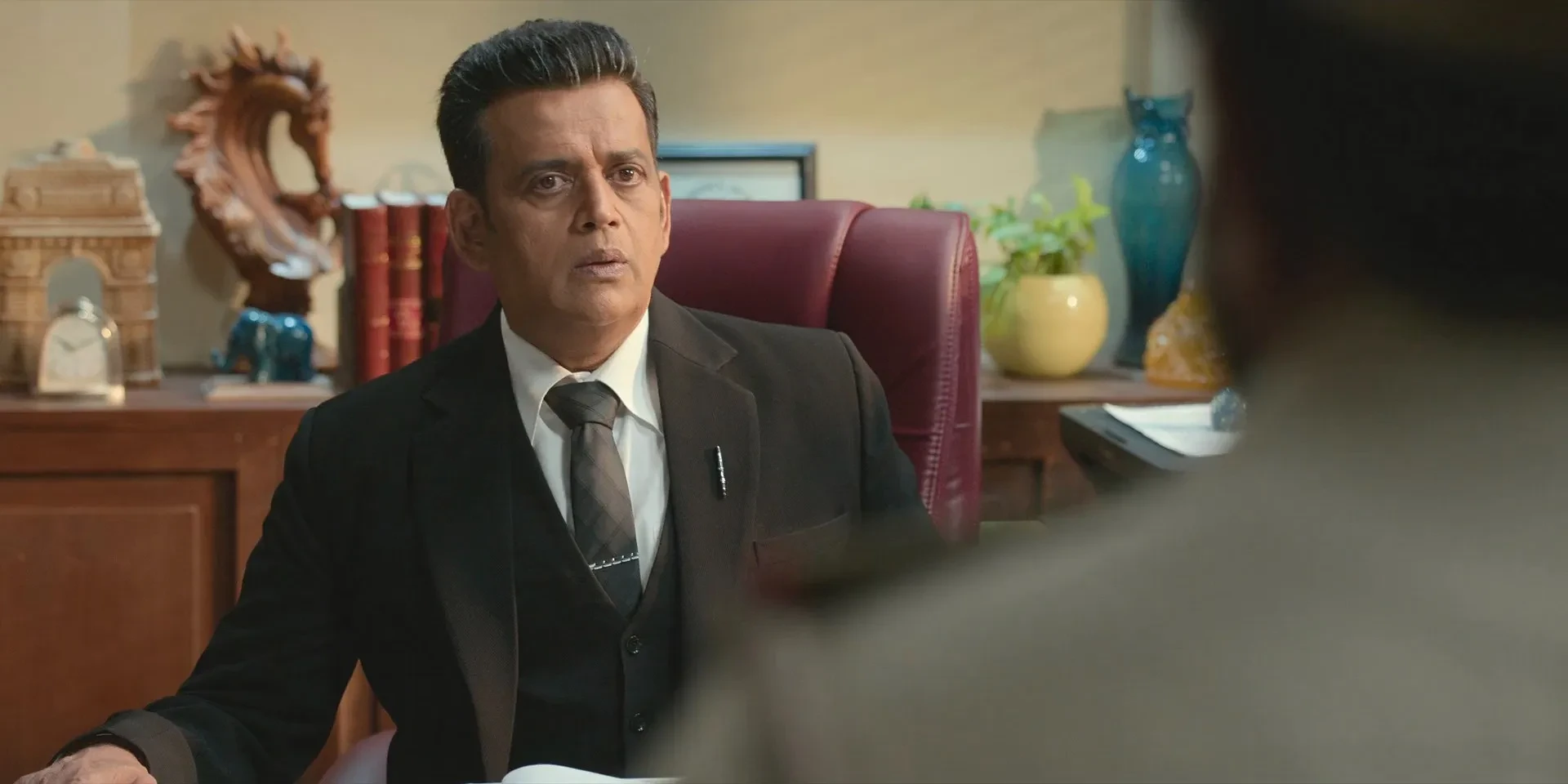 Maamla Legal Hai 2026 Season 2 Hindi Audio WEB-DL 720p - 1080p [ALL EPISODES] screenshot 6