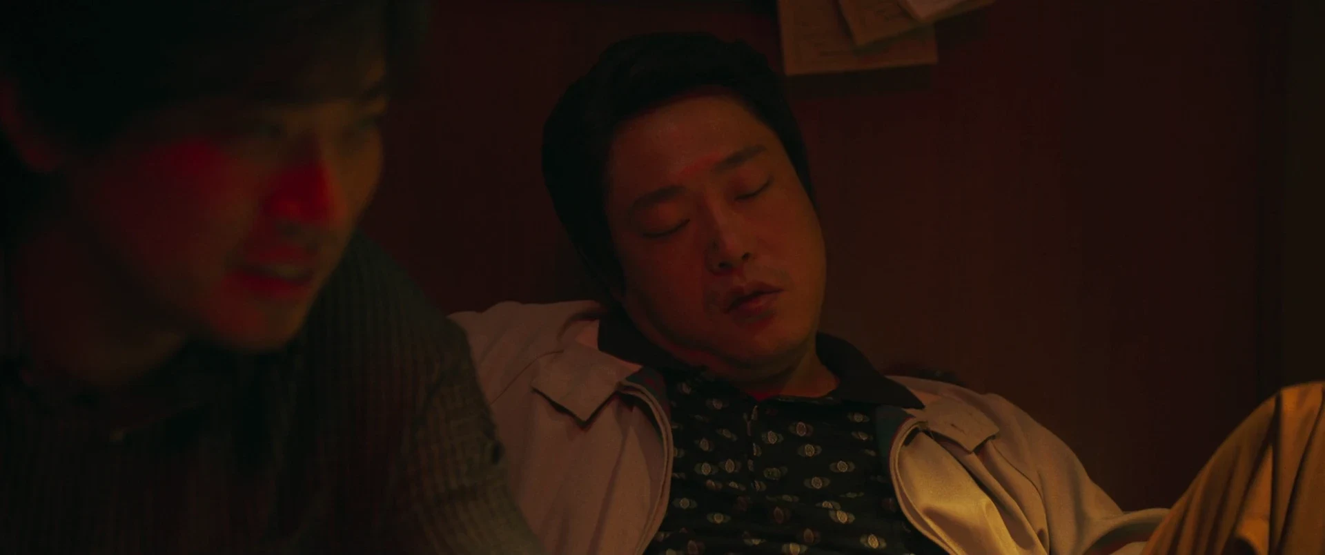 The Ugly 2025 Hindi Dual Audio WEB-DL 720p - 480p - 1080p screenshot 5