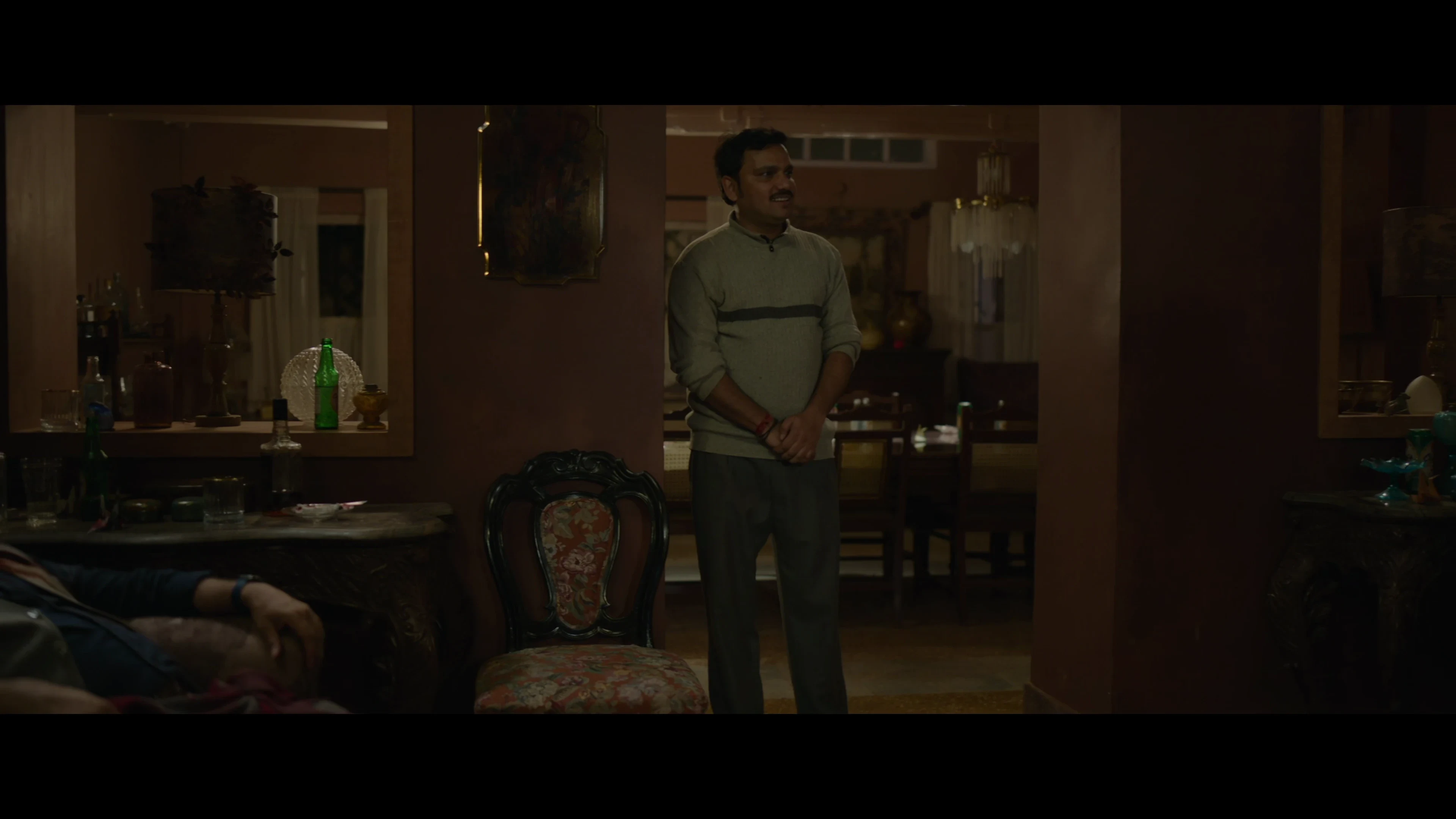 Everybody Loves Sohrab Handa 2026 Hindi Audio WEB-DL 720p - 480p - 1080p - 2160p screenshot 1