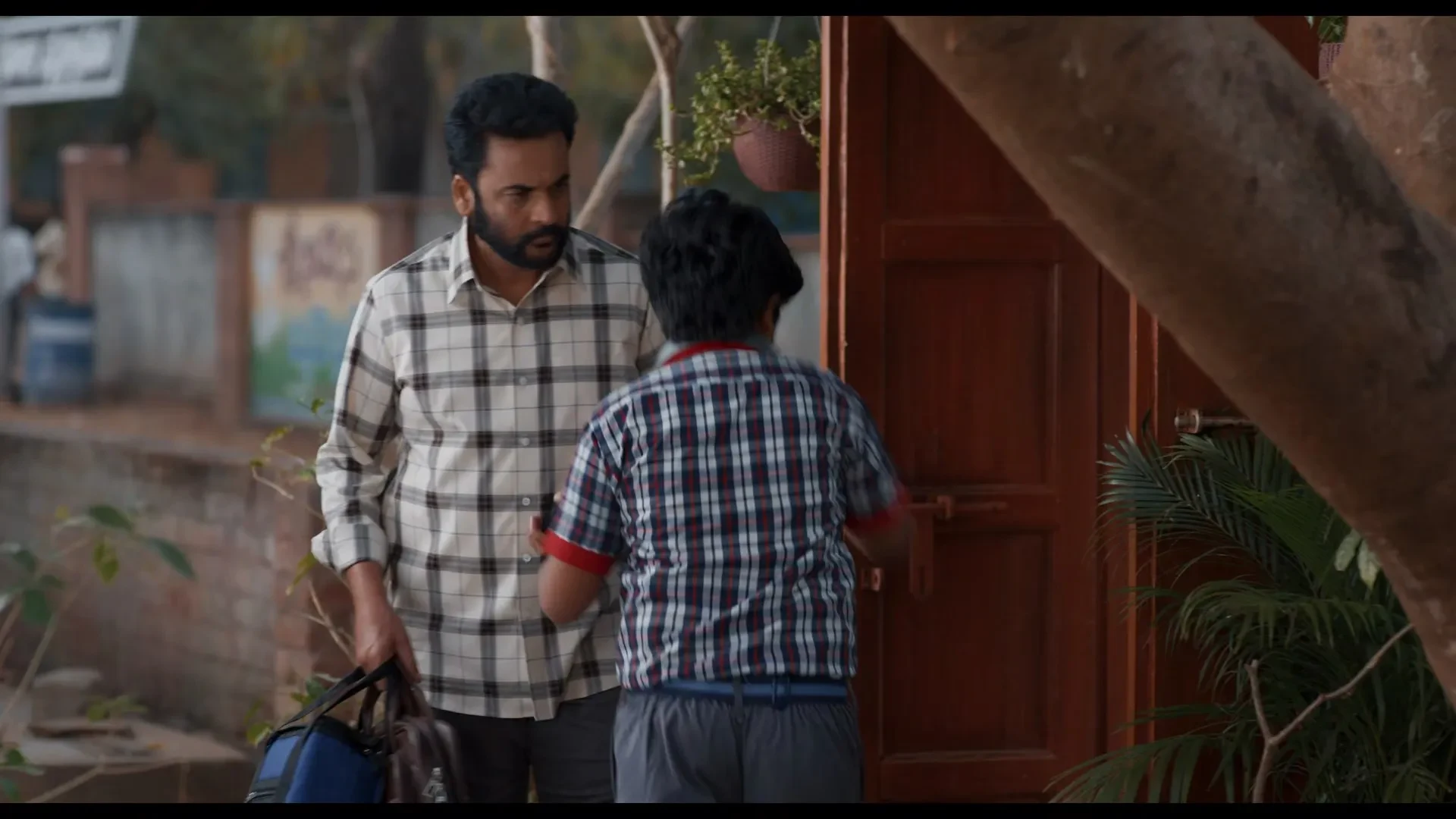 Sampradayini Suppini Suddapoosani 2026 Hindi - Telugu Dual Audio WEB-DL 720p - 480p - 1080p screenshot 4