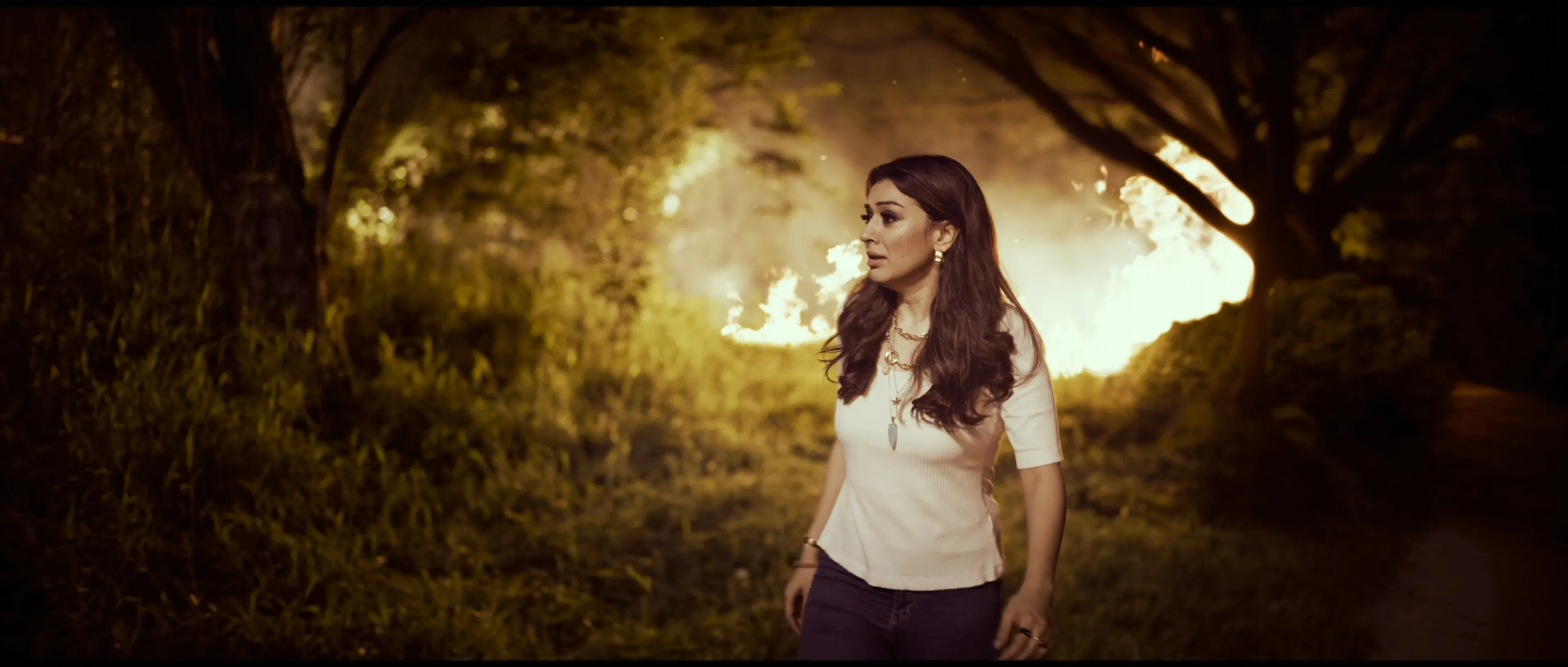 105 Minuttess 2024 Hindi - Telugu Dual Audio WEB-DL 720p - 480p - 1080p screenshot 2