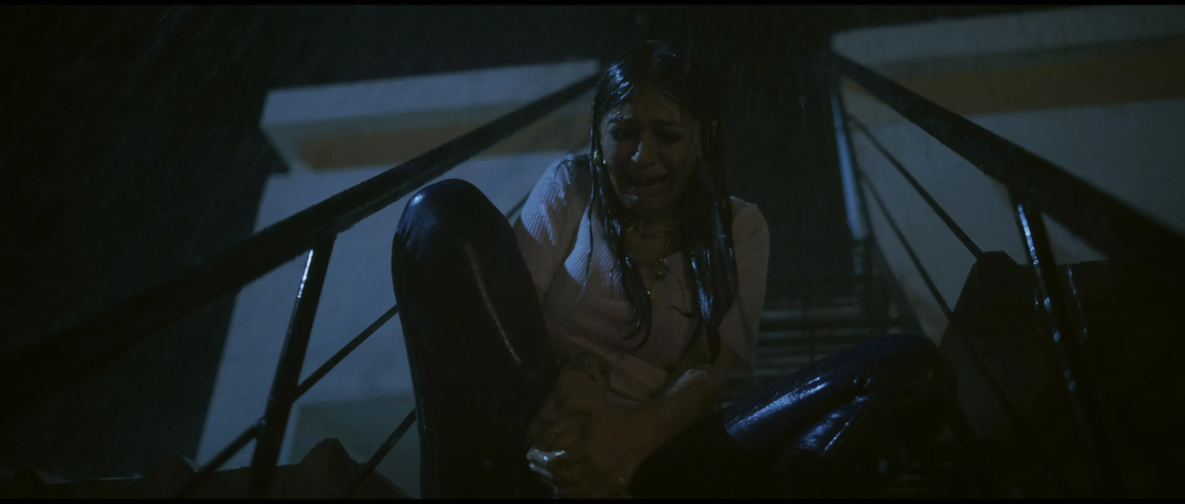 105 Minuttess 2024 Hindi - Telugu Dual Audio WEB-DL 720p - 480p - 1080p screenshot 4