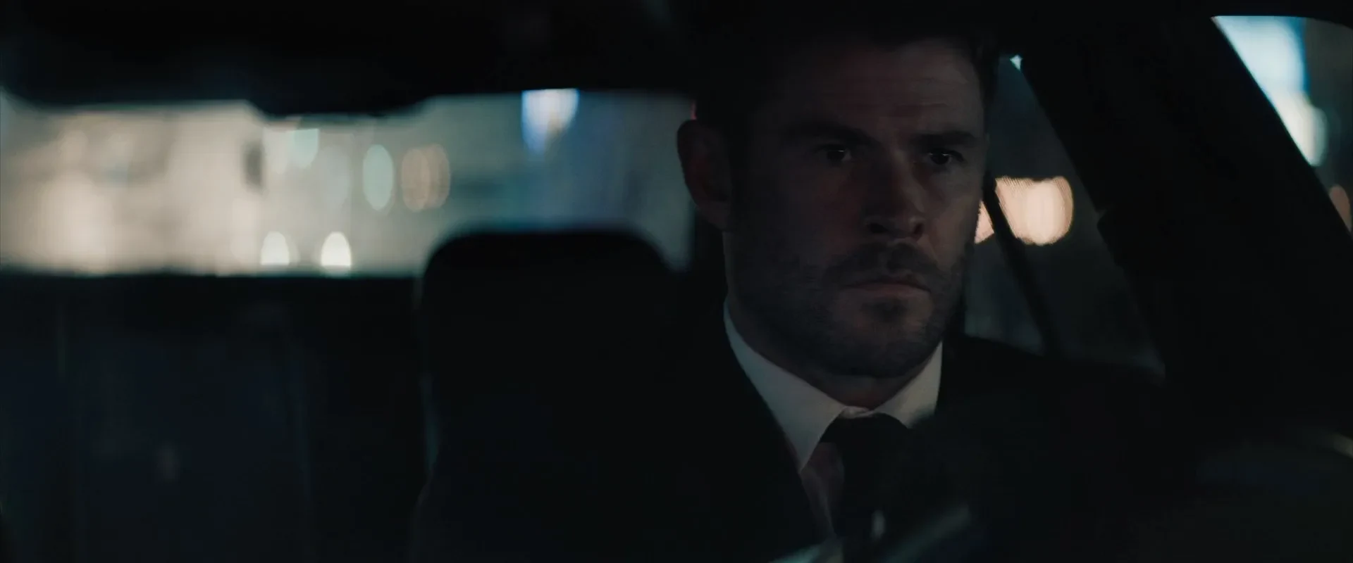 Crime 101 2026 Hindi - English Dual Audio WEB-DL 720p - 480p - 1080p screenshot 5