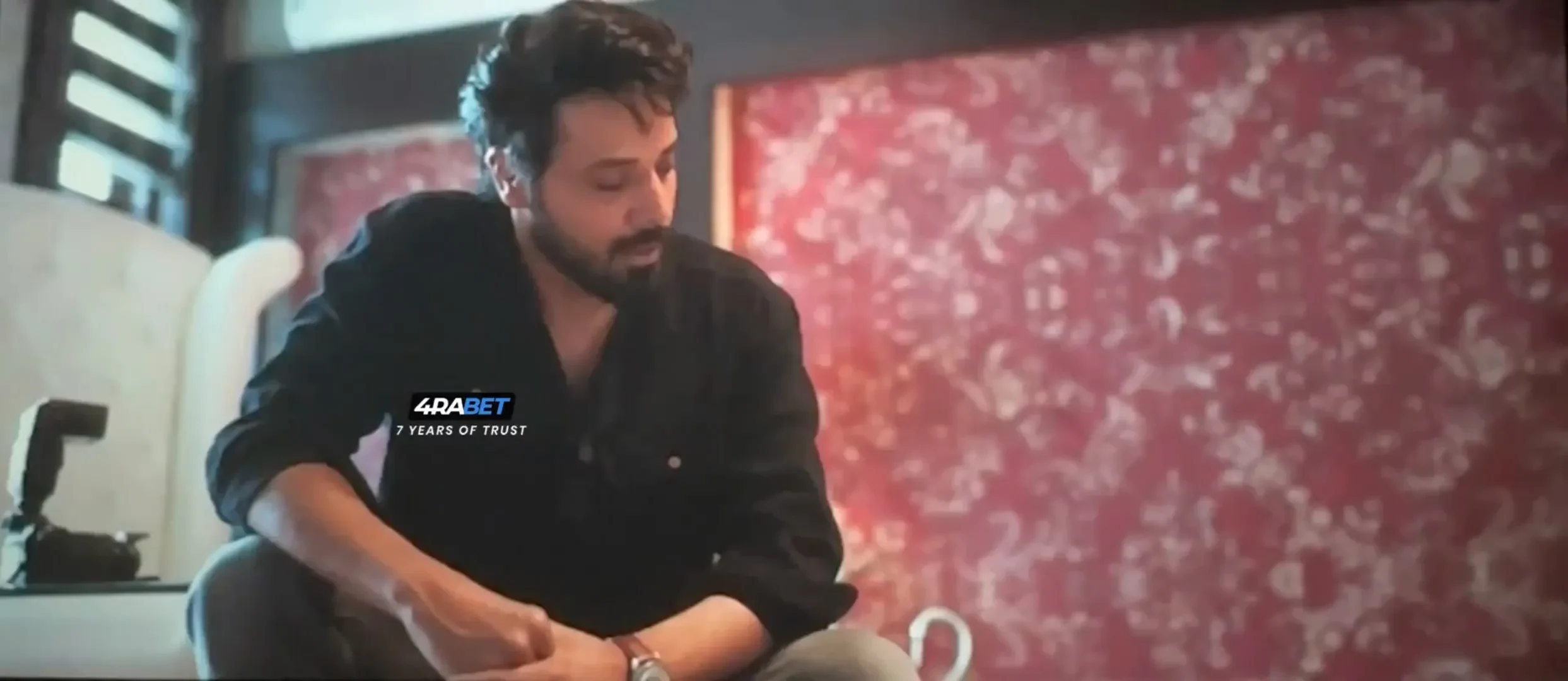 Vowels 2026 Hindi Audio HDTC 720p - 480p - 1080p screenshot 4