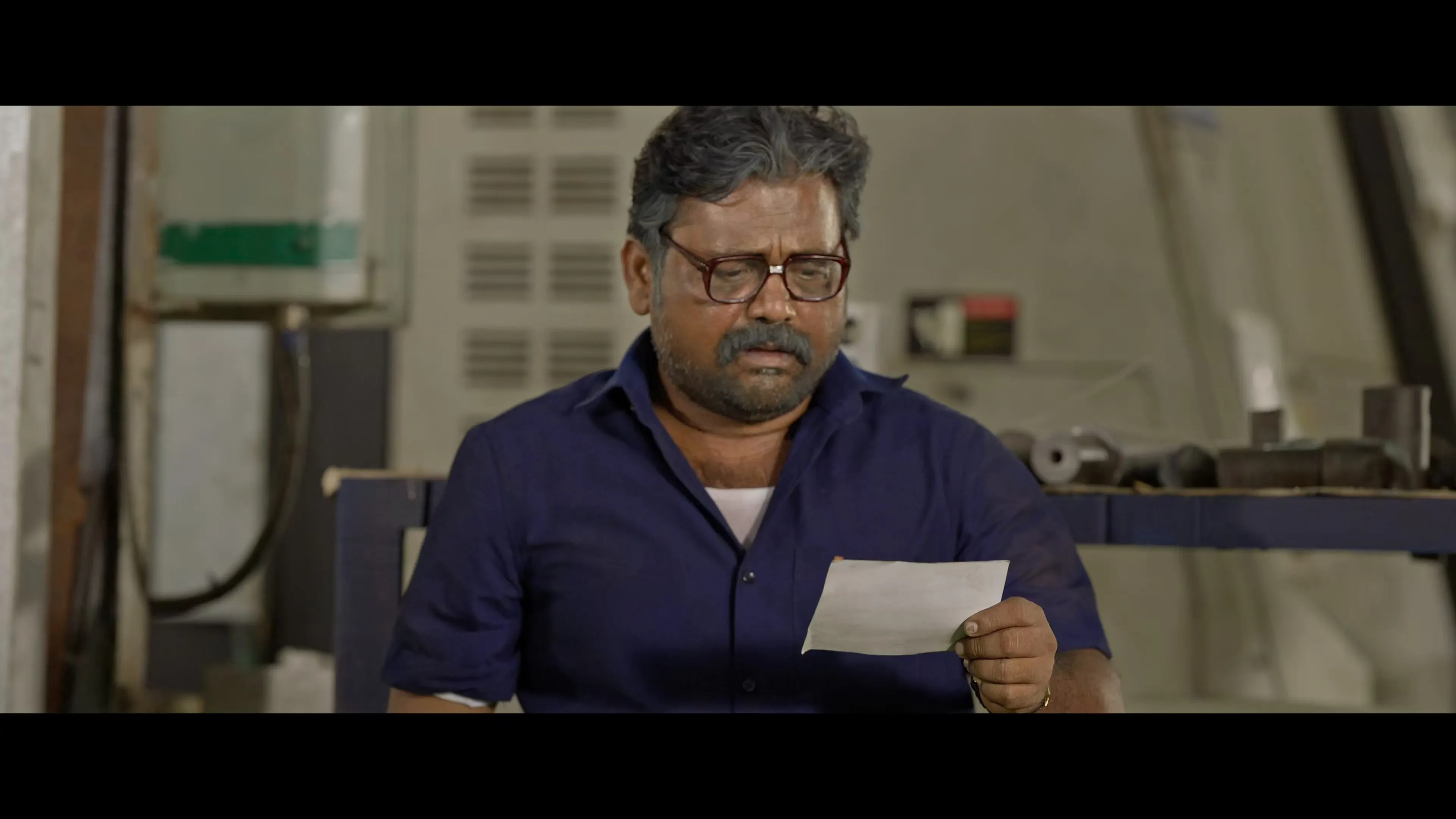 House Mates 2025 Hindi Dual Audio WEB-DL 720p - 480p - 1080p screenshot 4